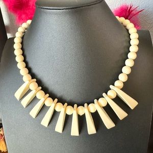 Vintage Acrylic Cream Beaded Necklace